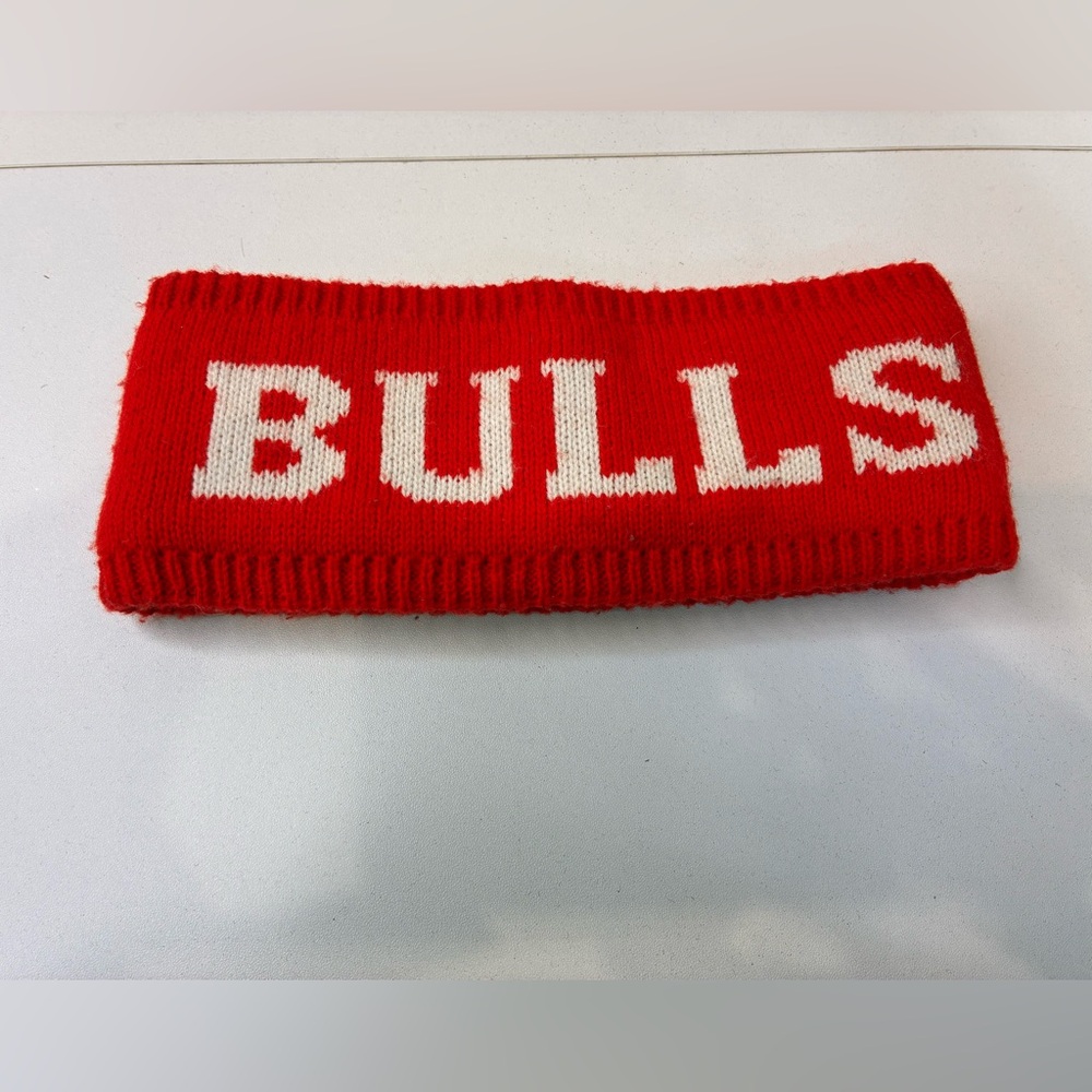 NBA Bulls Mitchell & Ness Red Knit Headband earmuffs
